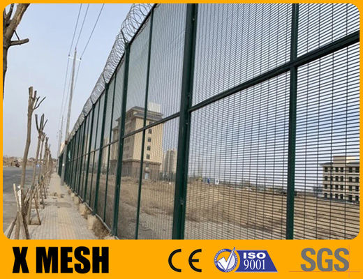 Αντι-κόψιμο φράχτης με Concertina Razor Wire 3,5m υψηλό βαρύ μέτρο μικρή τρύπα για τη φυλακή