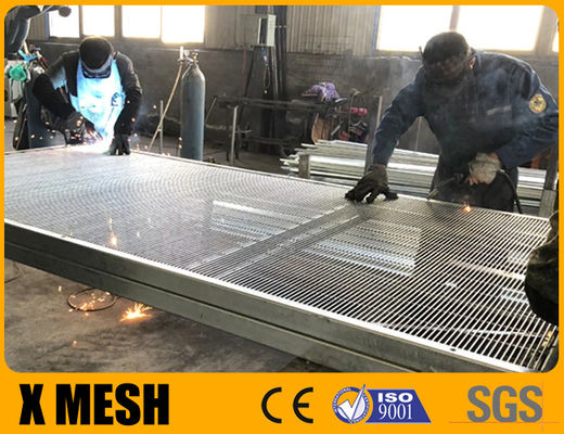 3.5mm Wire Anti Climb Mesh Fence 3,5m High Include Top Y Arm And Barbed Wire για το πάρκινγκ